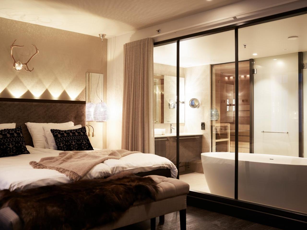 Lapland Hotels Bulevardi Helsinki Esterno foto A suite at the Mandarin Oriental